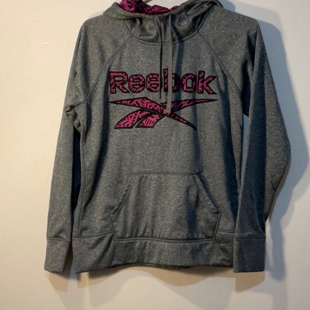 Reebok athletic sweater with hoodie gray & purple with front pocket